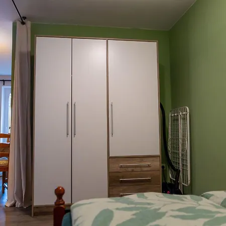Mit Zwei Schlafzimmern Und Balkon By Interhome